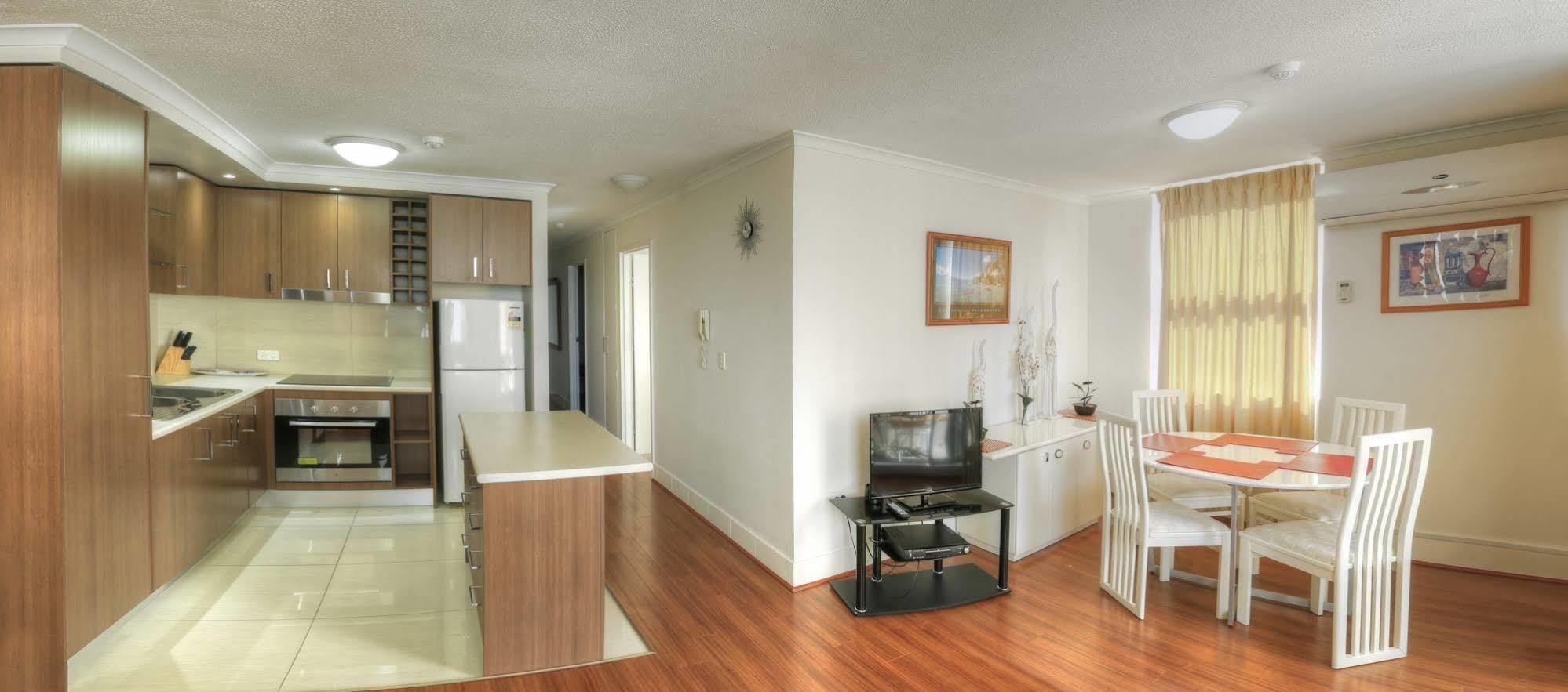 View Pacific Apartments Gold Coast Extérieur photo